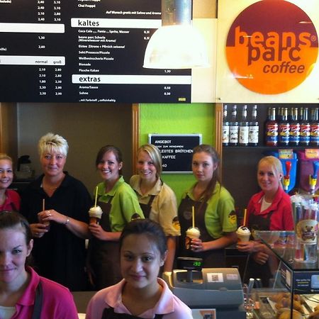 Beans Parc Hotel Jade Bant Exteriör bild